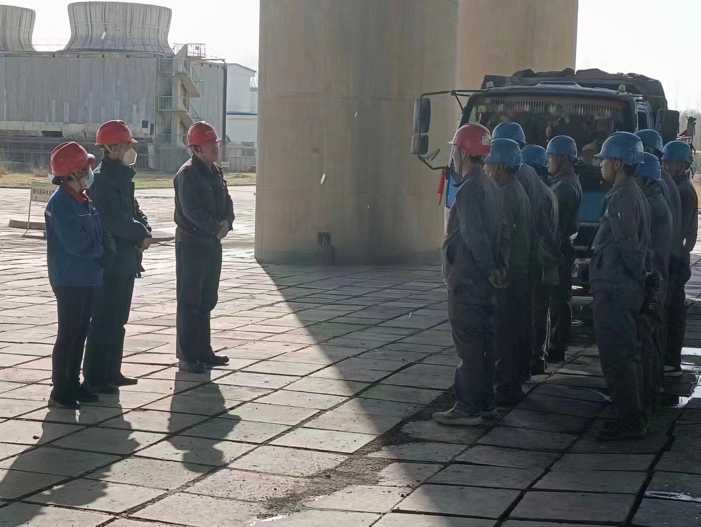 秀峰房屋发生倾斜怎么进行纠偏扶正?
